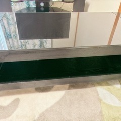 テーブル　取引中の画像