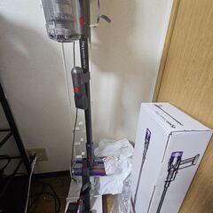 ダイソン　DYSON　SV21FF　掃除機　中古の画像