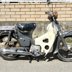 ☆ホンダ　スーパーカブ　Ｃ７０　エンジン１発始動　走行良好　クラッチ板交換　バッテリー新品　センターチョークタンク別体　リアに割れ有り　登録書類付　検索用→ アンドン　あんどん　行灯の画像
