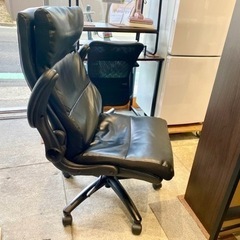 ニトリ ワークチェア クロウド デスクチェア家具 椅子 ハイバックチェアの画像