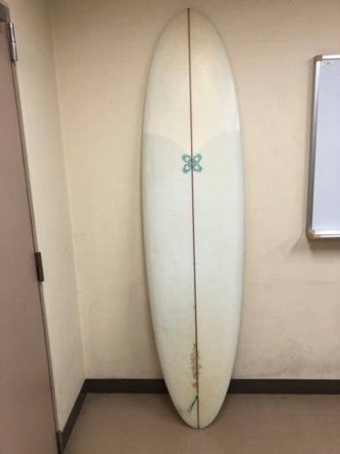 ミッドレングス　サーフボード　トラビスレイノルズ