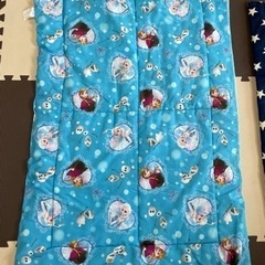 アナ雪のお布団セットの画像
