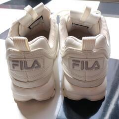 【引渡し予定】FILA スニーカー 23,5cm【美品 半額以下 希少】 の画像