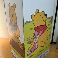 プーさん段ボール洋服かけ