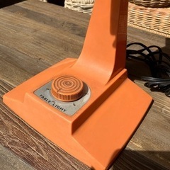 可愛いライト　オレンジ　レトロポップ　テーブルライト　ライト　照明　レトロ照明　昭和レトロ　アンティーク　table lightの画像