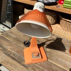 可愛いライト　オレンジ　レトロポップ　テーブルライト　ライト　照...
