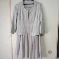 ワンピースとジャケット