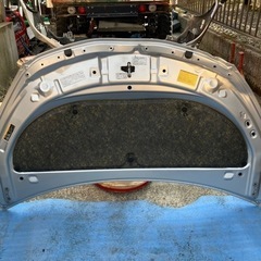 トヨタ　アクア　ボンネット凹み有り　補修用　　　の画像