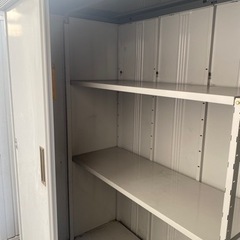 イナバ物置 MGW-20E -11番-11家具 収納家具 物置の画像
