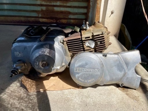 スーパーカブ　純正部品　エンジンなど