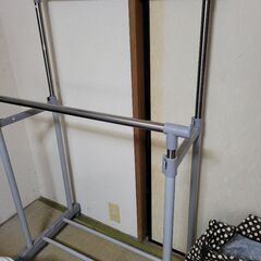 ハンガーラック