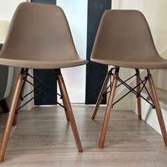 お引き渡し先決定致しました😊チェア２脚の画像