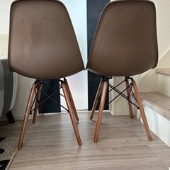 お引き渡し先決定致しました😊チェア２脚の画像