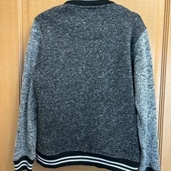 スタジャン  グレー  黒  アウター  の画像