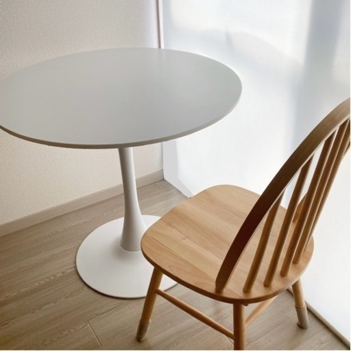 値下げ⭐️ｶﾌｪﾃｰﾌﾞﾙとｳｨﾝｻﾞｰﾁｪｱ