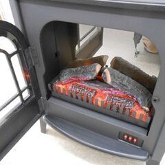 ディンプレックス 電気暖炉 2008年製 Dimplex CLUB CLB20J 電気ファンヒーター 1267W 黒 だんろ 薪ストーブ風 暖炉風 札幌 西野店の画像