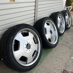 200系ハイエース 19インチworkユーロラインタイヤホイール4本セット‼️