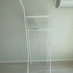 【無料】ニトリ　洗濯機ラック生活雑貨 洗濯用品 物干し竿、ロープの画像