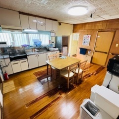 那覇市松川　サンエー近く‼️/女性専用シェアハウス/モノレールおもろまち駅徒歩8分 − 沖縄県