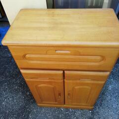 商談中 収納家具 キャビネットの画像