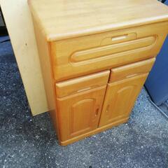 商談中 収納家具 キャビネット