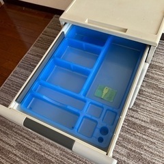 (お取引決定)スチール キャスター 引き出し 差し上げますの画像