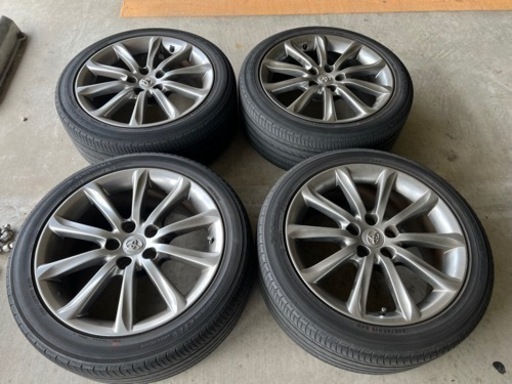 トヨタ 18インチ タイヤホイールセット 溝アリ!