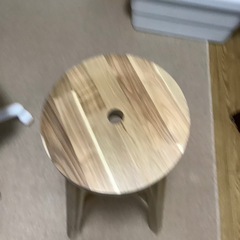 IKEA SKOGSTA スツール 高さ70cm ②の画像