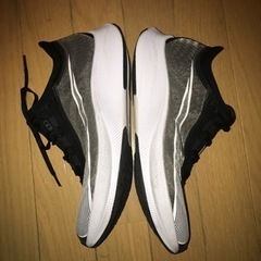 NIKE ランニングシューズ　厚底の画像
