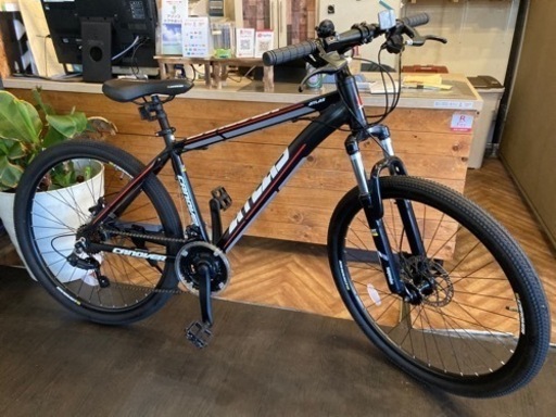 【CANOVER ATLASチェーン新品！】ディスクブレーキ　アルミフレーム　サスペンション付き　3×7速　26インチMTB ブラック×レッド