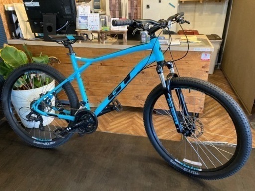 【GT AGGRESSOR状態良し！チェーン新品！】ディスクブレーキ　アルミフレーム　サスペンション付き　3×7速27.5インチMTB ターコイズ