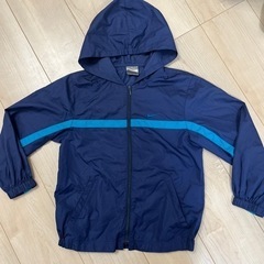 ナイキ　キッズ　マウンテンパーカー　120サイズの画像