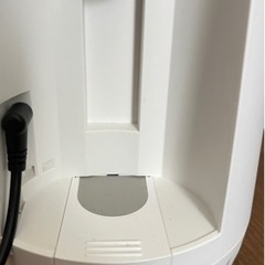 【説明書と箱付】アロマディフューザー付きオゾン除菌 OZONEOマクセルの画像