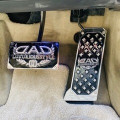 値下げ！レクサスLS600hL 後席セパレーション　プリウス交換の画像