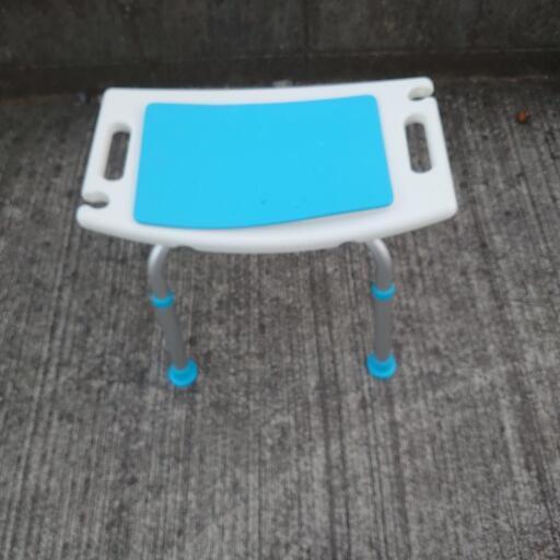 シャワーチェア