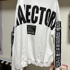 服/ファッション Tシャツ の画像
