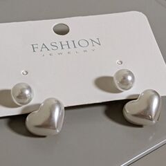 ハートパールピアス（新品）の画像
