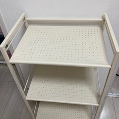 キャスター付きスチール製キッチンワゴン