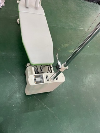 自動間欠牽引装置