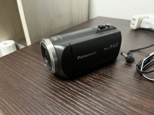Panasonic HC V180