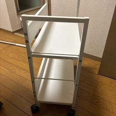 家具 収納家具 キャスター付きラックの画像