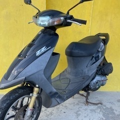 セル始動❗️タイヤ新品⭐️ZZ SUZUKI⭐️50ccなのにデカい‼️原付　スクーター　zr zxの画像