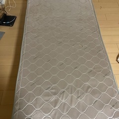 シングルベッド