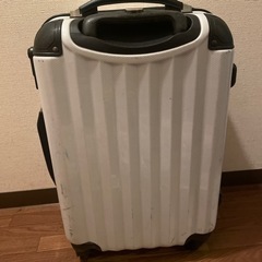 【お引渡者決定】スーツケースの画像