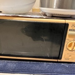 古い電子レンジ、早い者勝ち