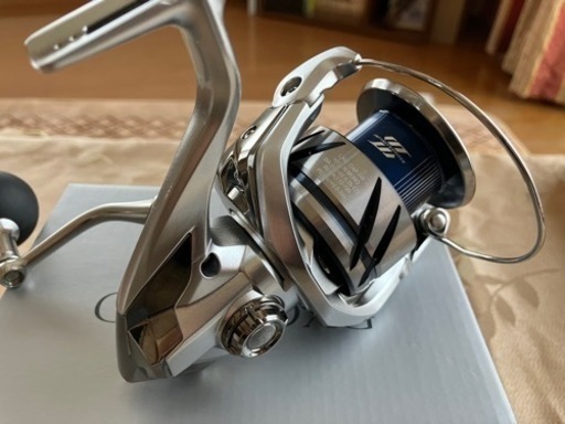 新品未使用　2023 ストラディック5000XG シマノ製スピニングリール
