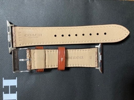 コーチ正規店購入　Apple Watchバンド38＆40mm対応