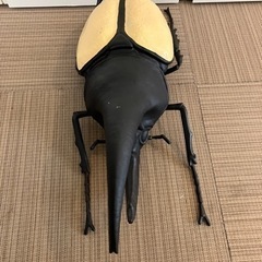 ヘラクレスオオカブトの大きいフィギュアの画像