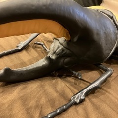 ヘラクレスオオカブトの大きいフィギュアの画像