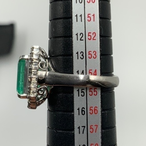 売り切れました。Pt900 プラチナ900 エメラルド　リング　大粒　5.75ct ダイヤ0.9ct 8.2g 約14号